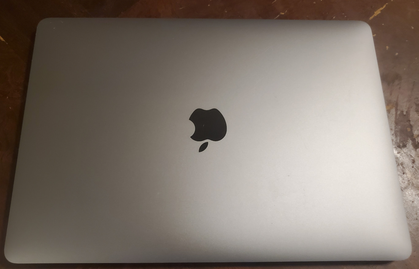 (image for) Apple Macbook Pro A1706 EMC 3163 13.3" Ventura i5 8GB 250GB Backlit Keyboard Retina Touch Bar